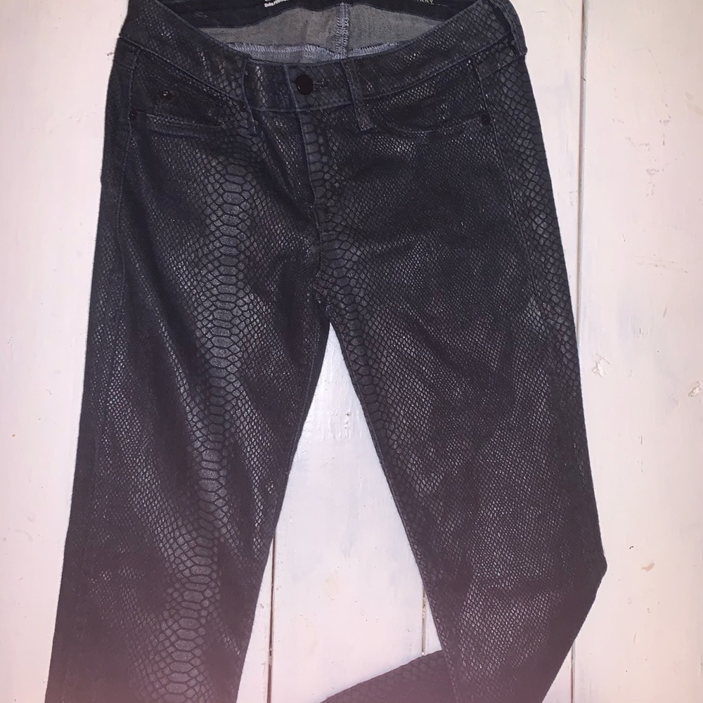 Gray by Saks coated skinny jeans